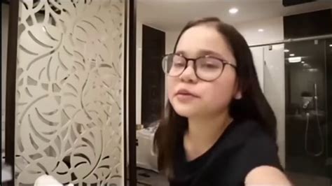 Habang Nag Bibihis Sinilipan Porn Videos .